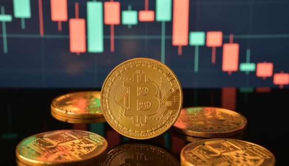 Bitcoin: más allá del precio, inversores exploran minería en la nube para estabilizar ganancias