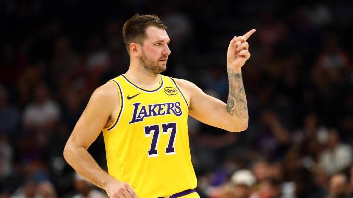 NBA DFS, Opening Night lineup picks from daily Fantasy professional who's won $2 million