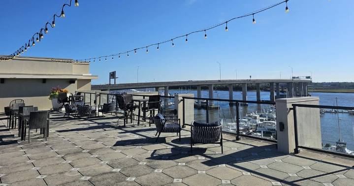 Hilton Garden Inn Charleston shows off 5