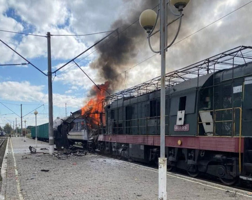 Decenas de heridos en un "salvaje" ataque ruso con drones en estación de tren de Ucrania