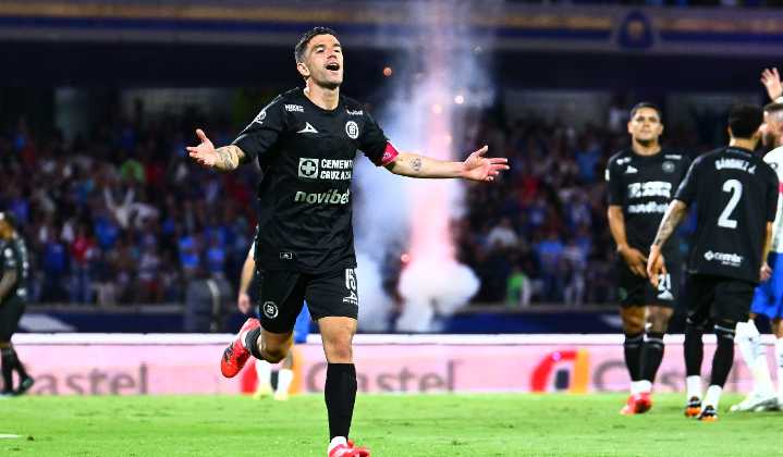 ¡Máquina imparable! Cruz Azul domina duelos directos ante los mejores del torneo