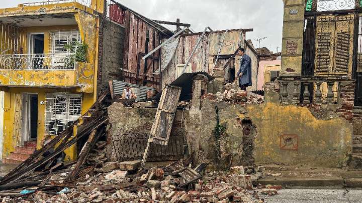 El huracán Melissa provoca “cuantiosos” daños y múltiples inundaciones en su paso por Cuba