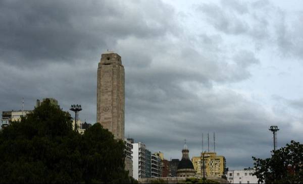 A qué hora llueve en Santa Fe y Rosario: el pronóstico de este jueves