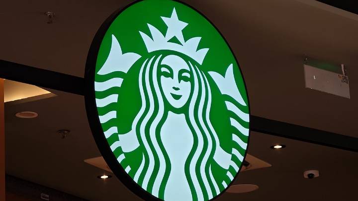 Starbucks pickets affect a few San Diego locations