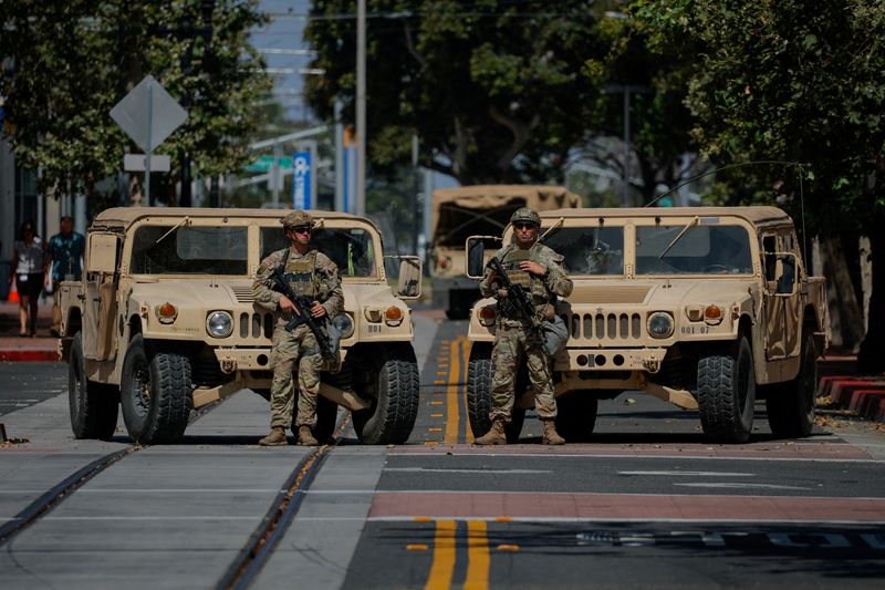 Trump sending California National Guard to Oregon over both states' objections