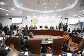 Mineducación en debate de control político