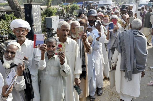 Experts wary of pension reform