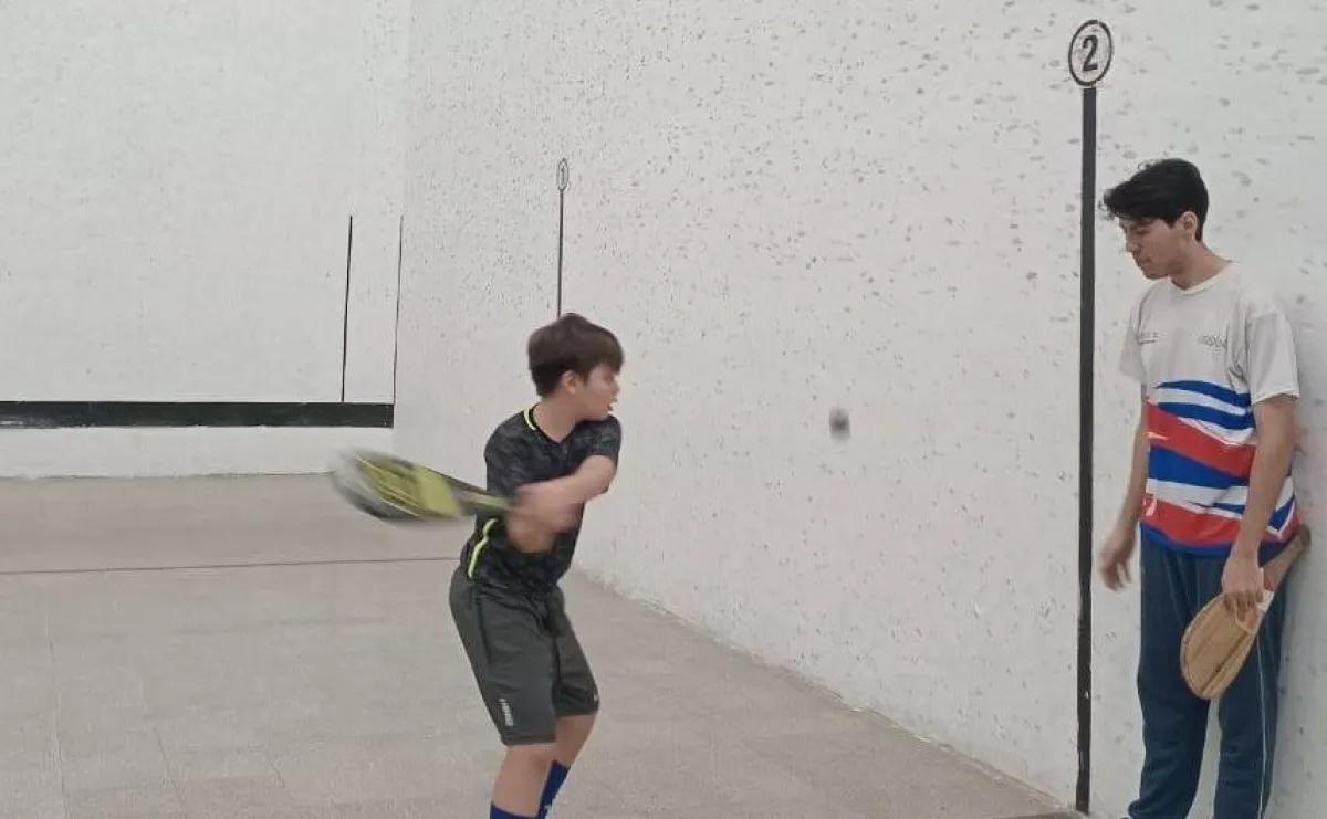El Club Mitre festeja su 99° aniversario con un torneo de pelota paleta
