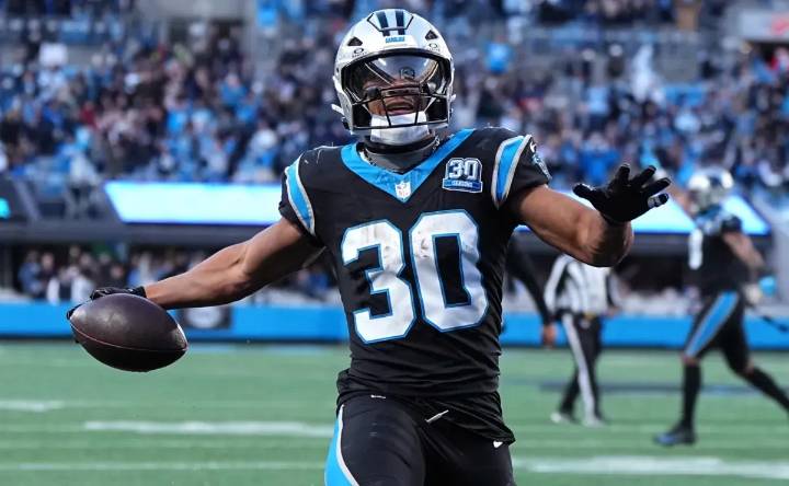 Is Chuba Hubbard playing today for Panthers vs Dolphins in Week 5 of 2025 NFL season?