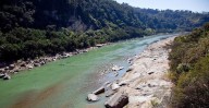 “El Bermejo mata”: pescadores denuncian contaminación y apuntan contra Seaboard
