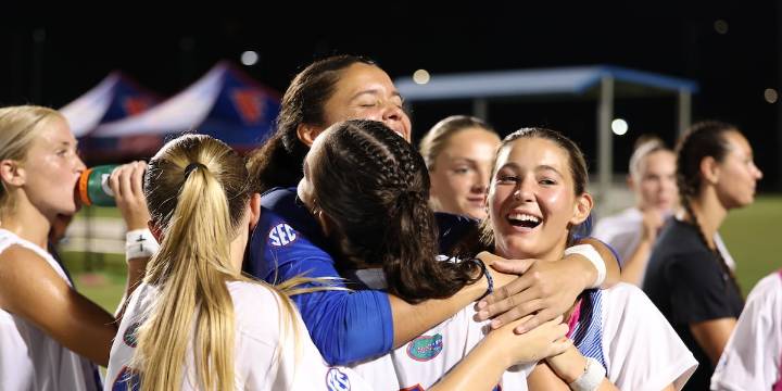 Gators Soccer upsets No. 12 Mississippi State on Senior Night