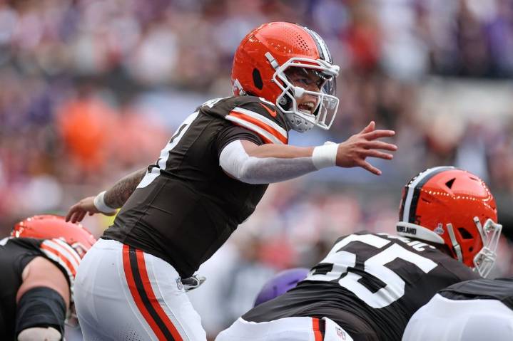 Rookie Dillon Gabriel shows promise as Browns lose to Vikings in his first start