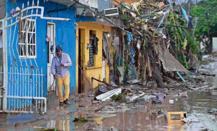 Suman 48 muertos por lluvias en el país; Sheinbaum promete apoyo total