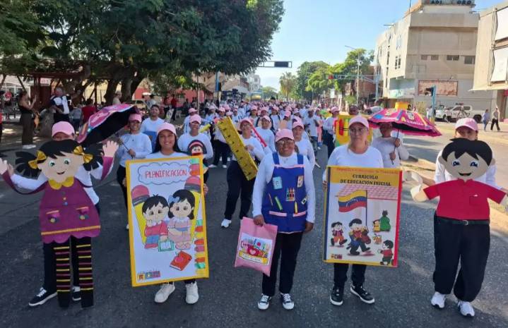 Docentes de Falcón celebran 26 años de la Educación Inicial