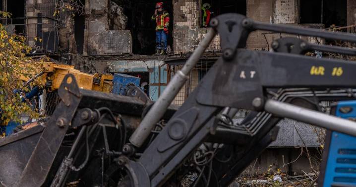 Tres muertos y 29 heridos en un ataque de drones rusos a Kiev