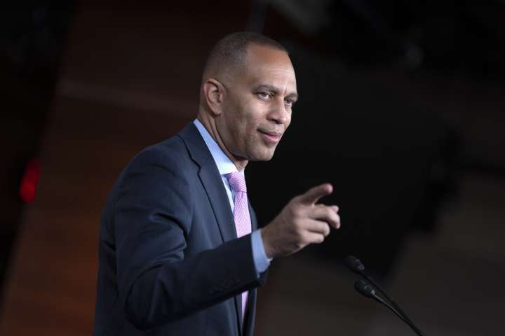 Jeffries rips weak GOP for 'running scared' from Epstein vote