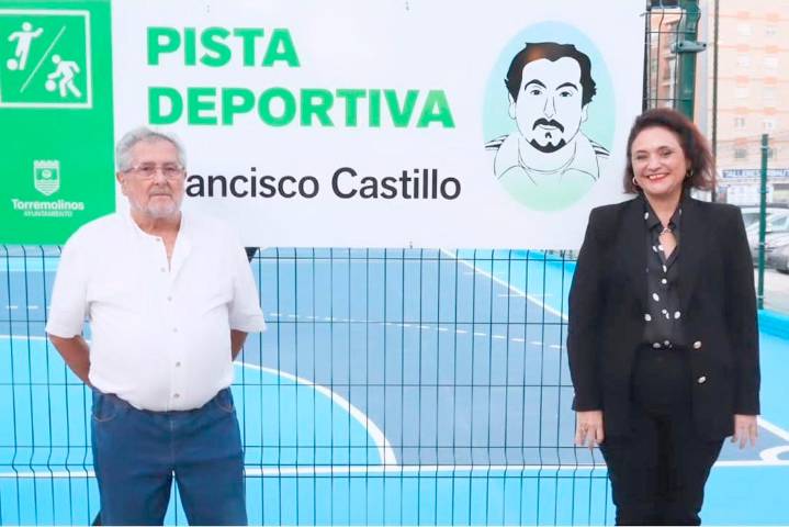Reconocimiento a Francisco Castillo por su contribución en la promoción y difusión del fútbol sala local