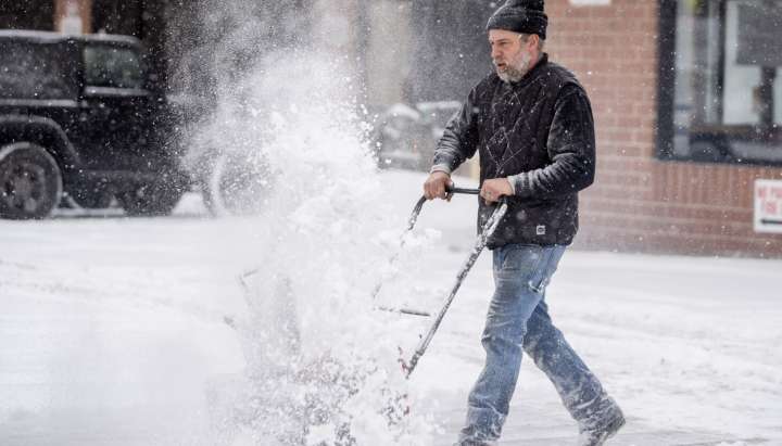 Joint City Council committee buries Chicago sidewalk snow removal experiment