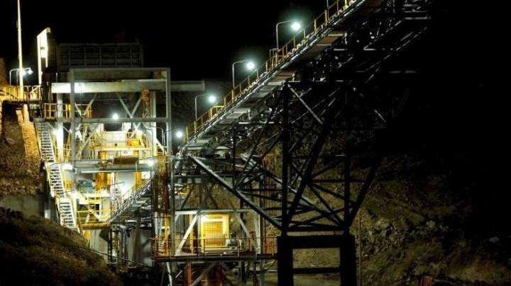 Tras la finalización del reporte técnico, Casposo retoma su actividad