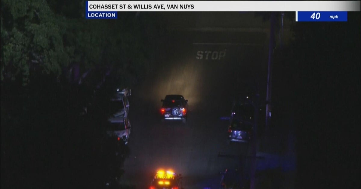 Los Angeles pursuit suspect arrested after crashing into parked car