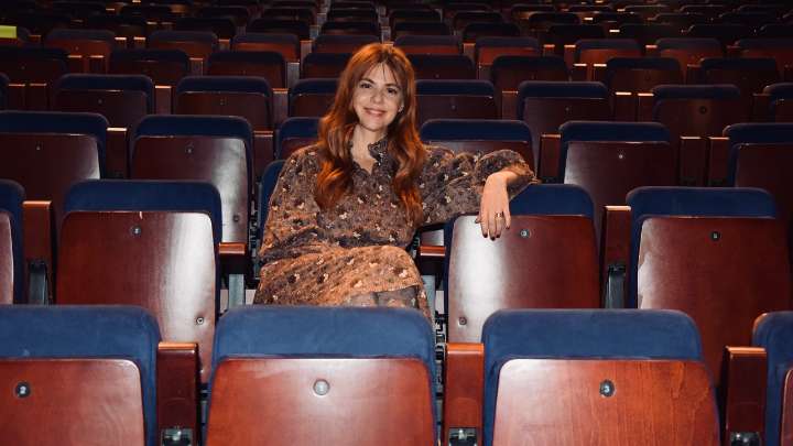 Manuela Velasco celebra sus 50 años a punto de cumplir su sueño: debutar en el Centro Dramático Nacional