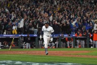 Polanco hits winning single in the 15th inning as the Mariners beat the Tigers to advance to ALCS