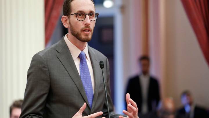 State Sen. Wiener officially announces he's running for Pelosi's seat in Congress