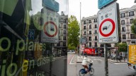 Golpe a los conductores: el Gobierno podría vetar la circulación de estos coches diésel y de gasolina