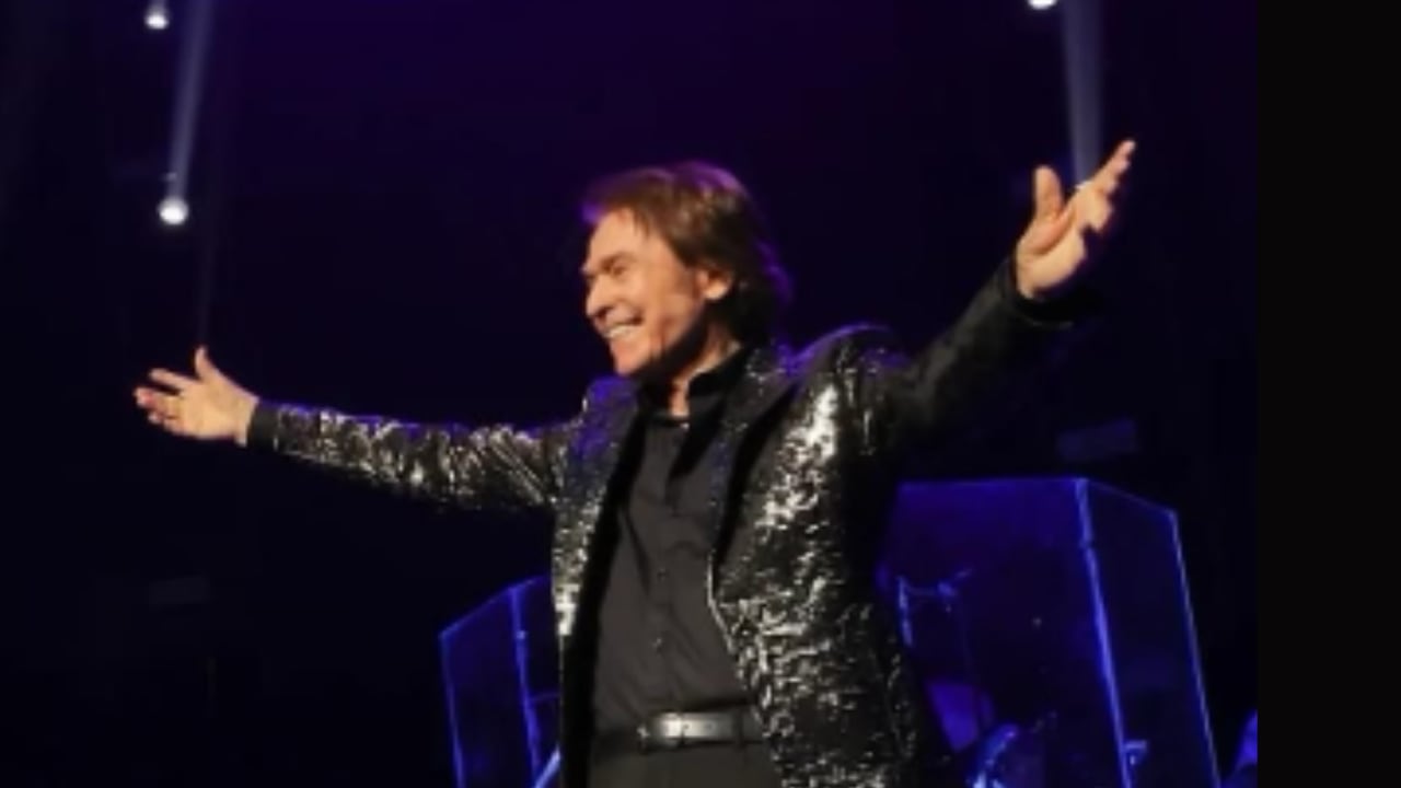 Preocupación por la salud de Raphael al cancelar dos conciertos en menos de dos semanas; el artista se pronunció: “Volveré con más fuerza”