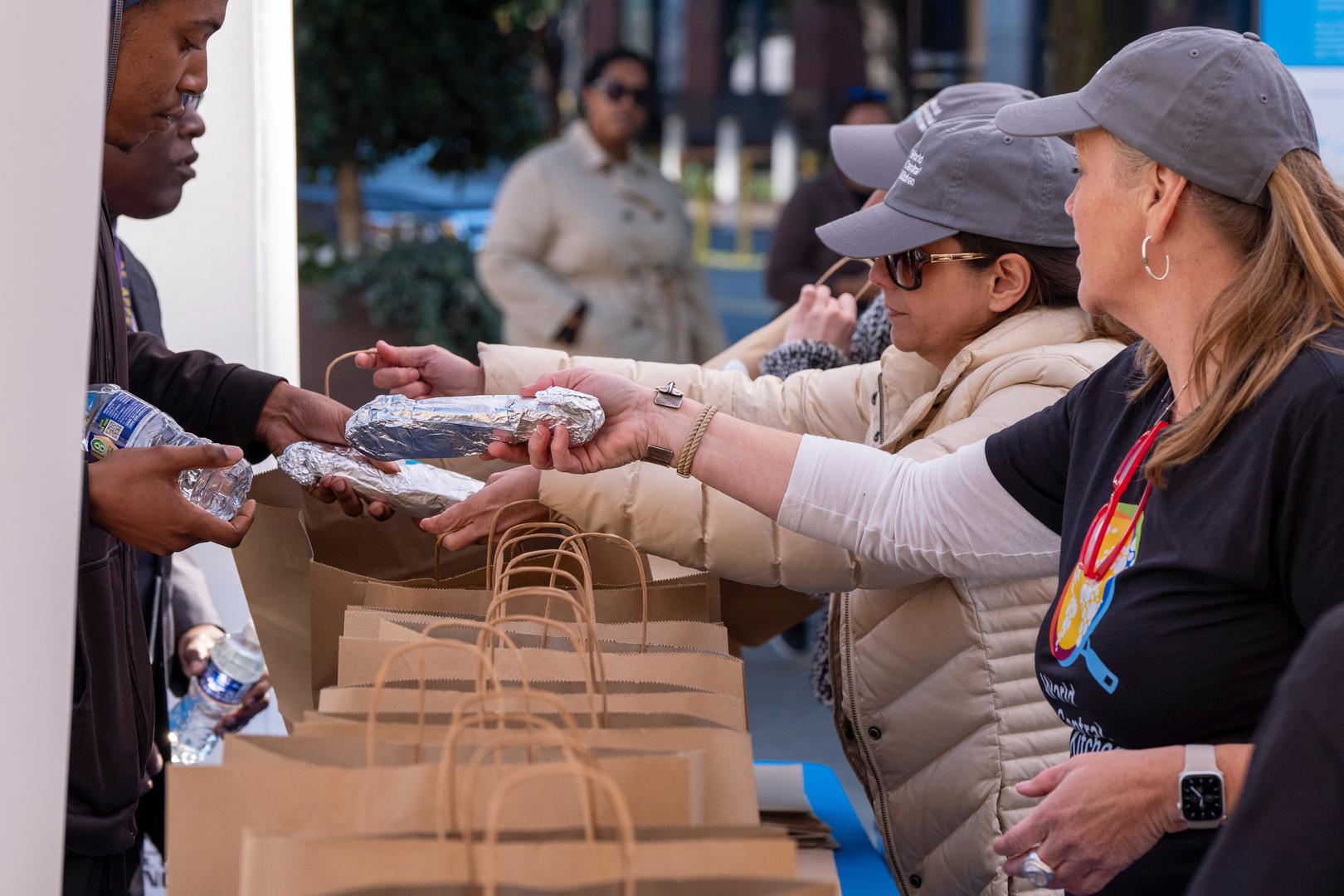 World Central Kitchen provides food to furloughed federal workers in Washington, DC
