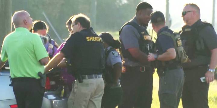 Gunshots after traffic stop spur huge law enforcement response