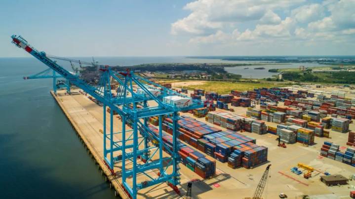 Alabama Port Authority achieves 50-foot channel depth in Port of Mobile