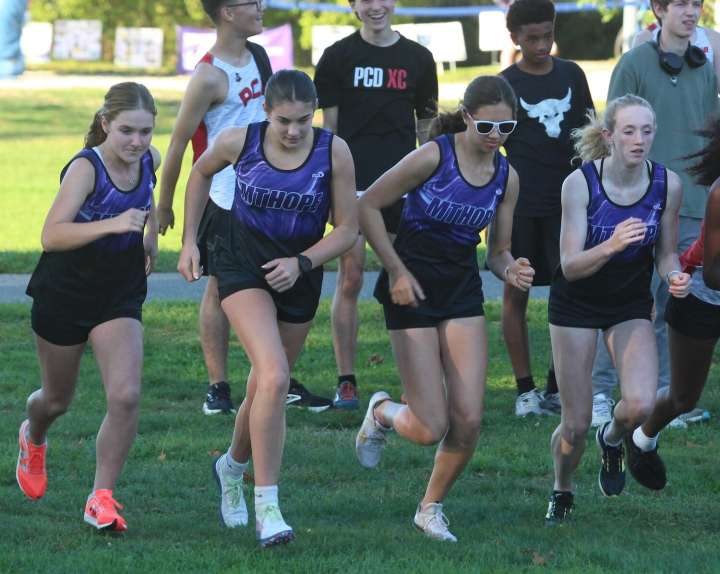 Mt. Hope's Deal aces Class B cross country test, wins girls' race