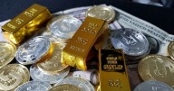 Gold, Silver Rush Drives Dhanteras 2025: Consumers Spend Record Rs 1 Lakh Crore
