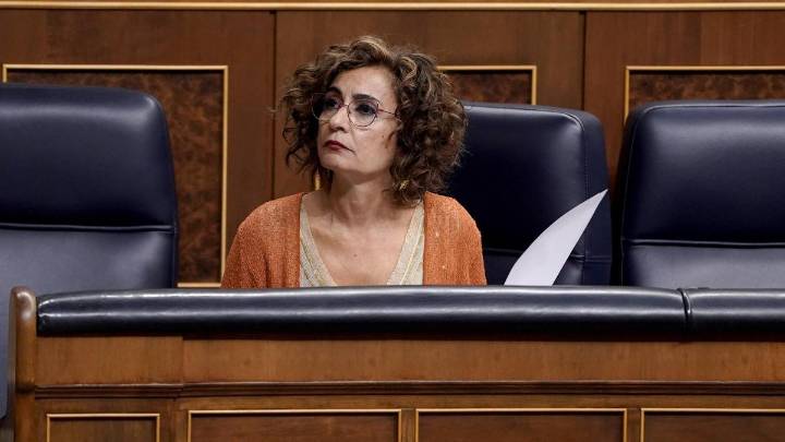 El déficit público cae en agosto al 1,64% del PIB y el del Estado baja al 1,91% hasta septiembre