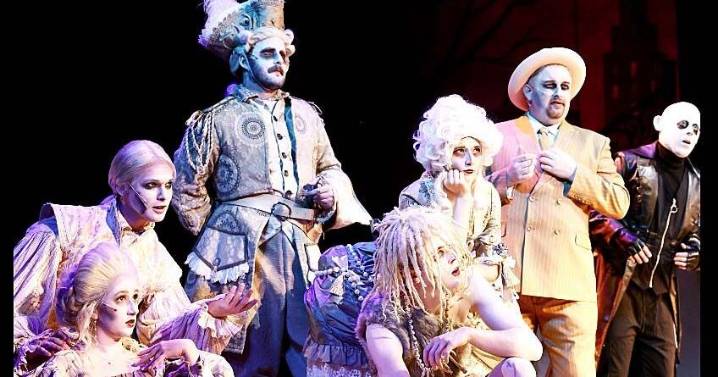 Local production of 'The Addams Family' is a big, sprawling, marvelous musical show