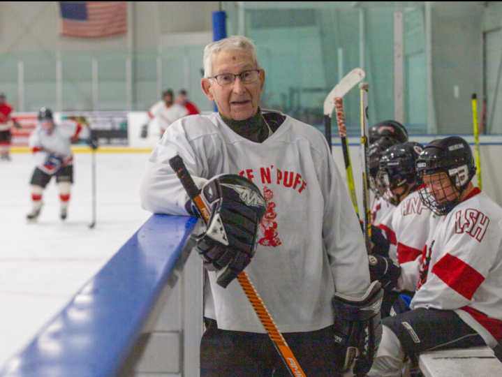 Hockey keeps Art Quigg, 89, and his younger friends, in the game