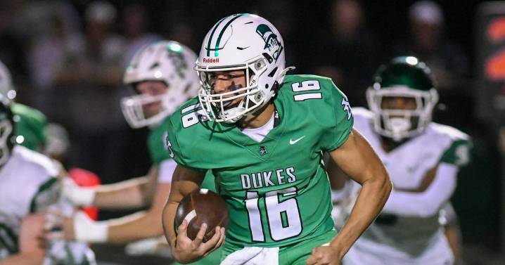 High school football: Week 8 results; recaps for every game in the Suburban Life area