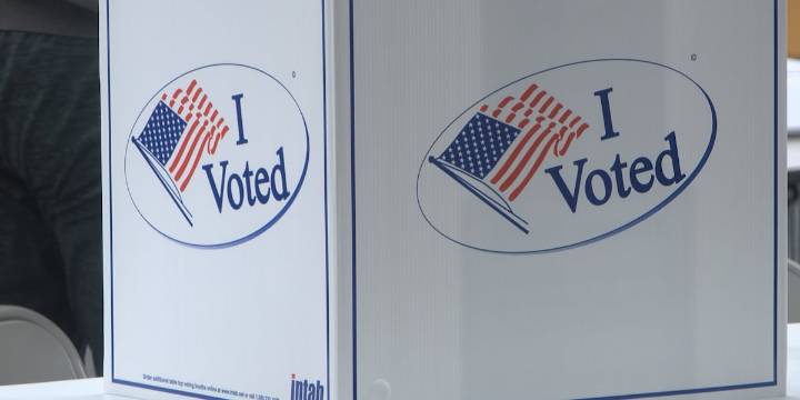 Early voting for $8.9 million Hinton School bond