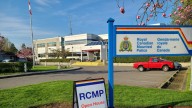 Nanaimo man leaves robber ‘in the dust’ and RCMP investigate possible impaired driver crash