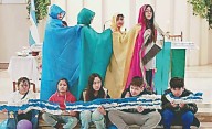 Niños del catecismo recibieron sus biblias