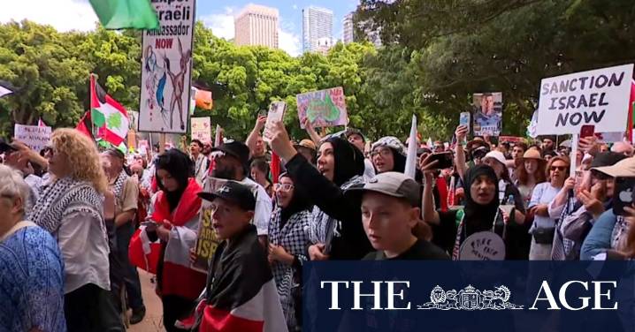 Thousands join pro-Palestine march in Sydney