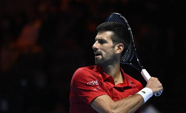 Djokovic se retira del Masters de París