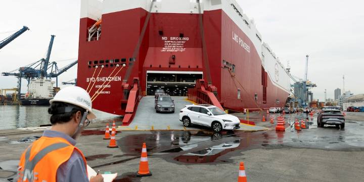 El Gobierno simplificó otro trámite para facilitar la importación de autos