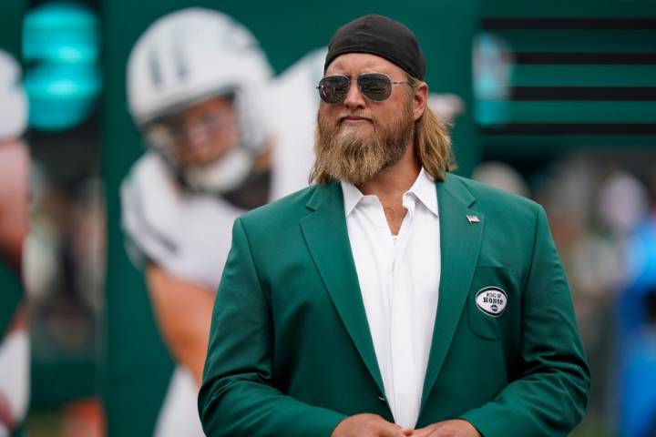 Ex-Ohio State, Alter center Nick Mangold, 41, dies from kidney disease