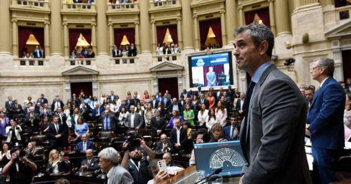 Reforma de los DNU: qué cambia con la nueva ley aprobada en Diputados y por qué vuelve al Senado
