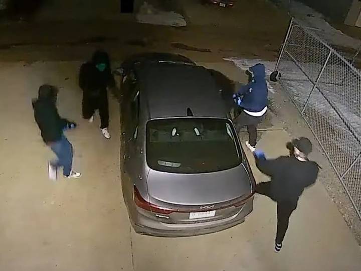 Edmonton police charge 7 in violent extortion case involving guns and arson