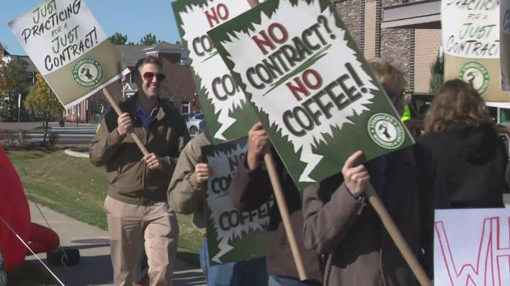 Starbucks baristas rally in Amherst to demand fair contract; company says union walked away