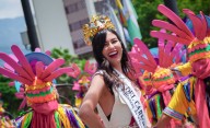 El Carnaval de Negros y Blancos deslumbró en Colombia Travel Expo 2025 en Medellín
