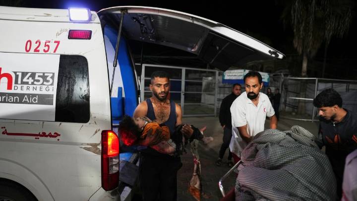 Al menos 91 muertos en Gaza, entre ellos 24 niños, tras los ataques de Israel amparados por Trump: "Hamás debe comportarse"